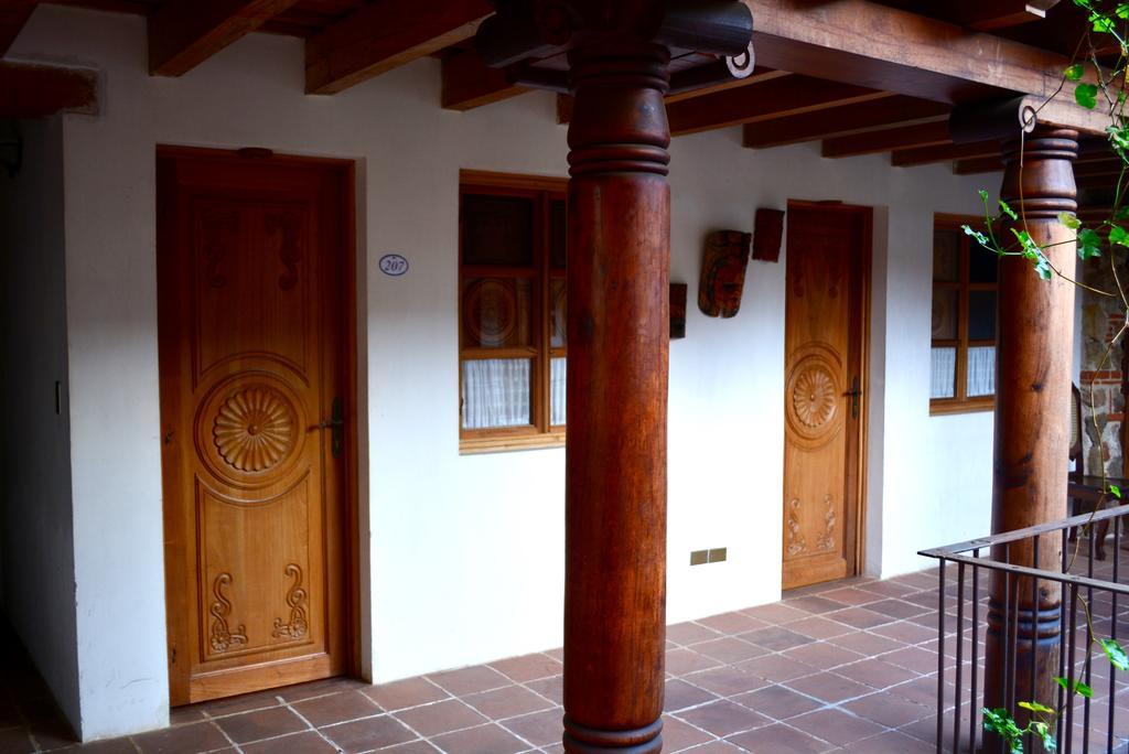 Hotel Candelaria Antigua Exterior photo