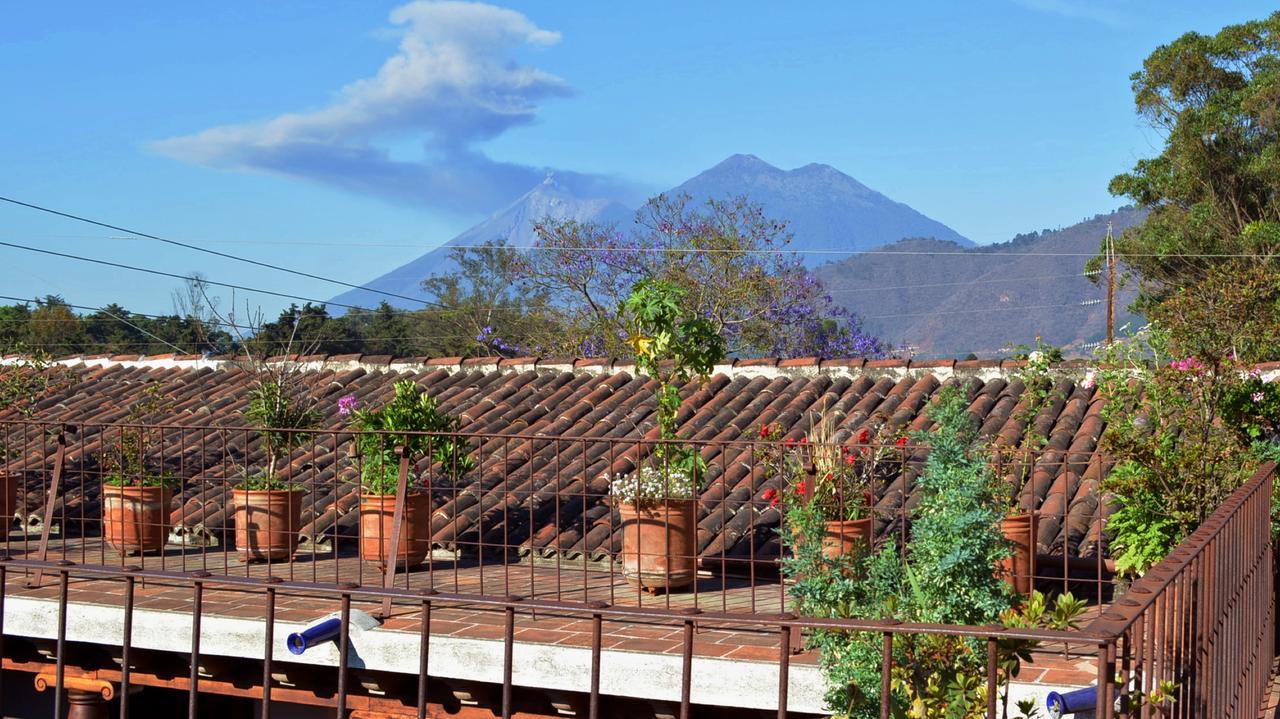Hotel Candelaria Antigua Exterior photo