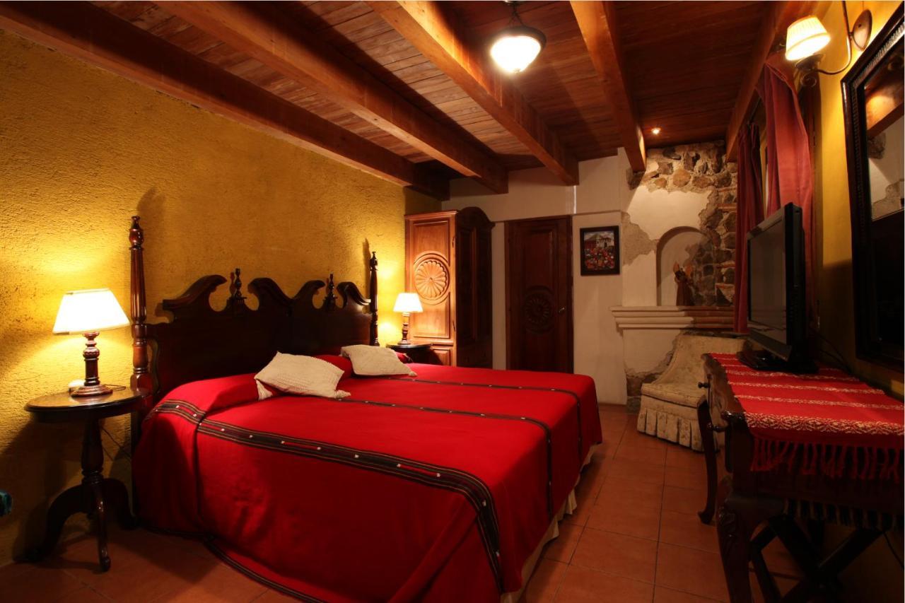 Hotel Candelaria Antigua Exterior photo