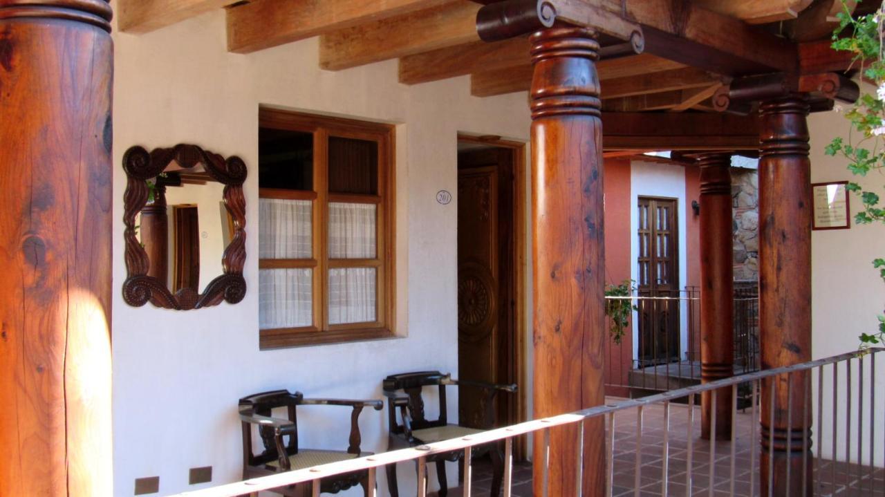 Hotel Candelaria Antigua Exterior photo