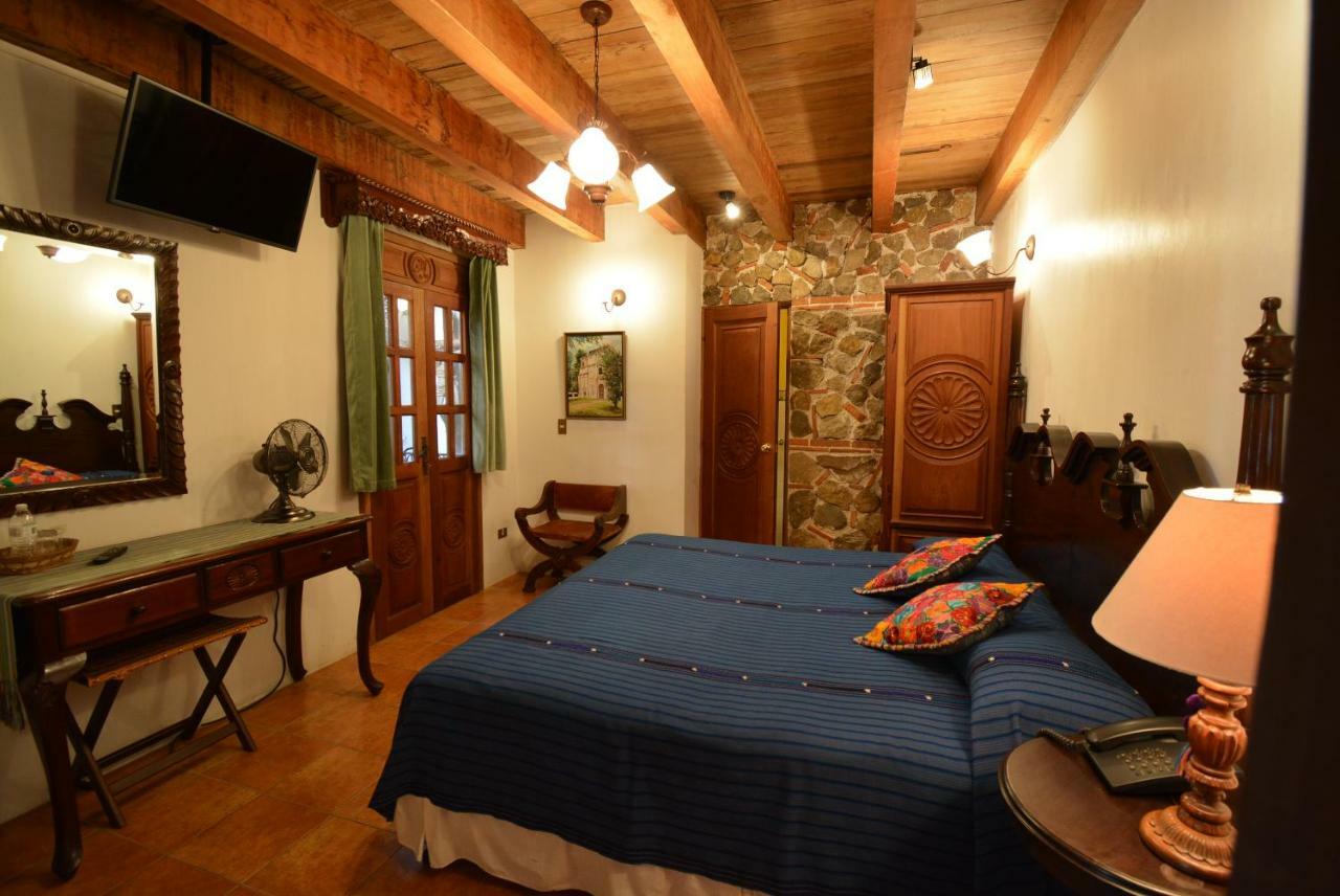 Hotel Candelaria Antigua Exterior photo